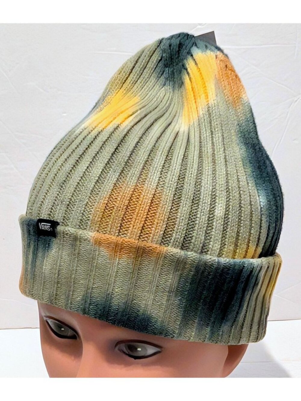 RARE NWT VANS Parkview Cuff Beanie Hat Green / Yellow One Size